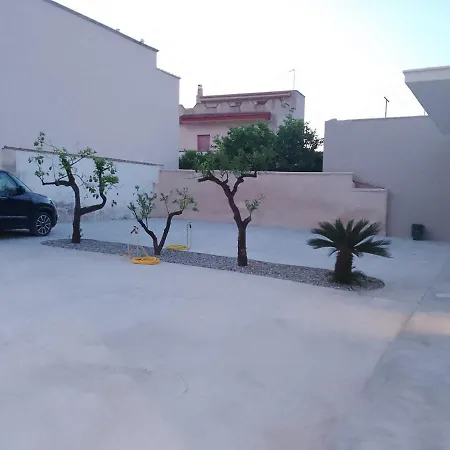 A' Ches Du' Mestr 2 Montalbano  Exterior photo